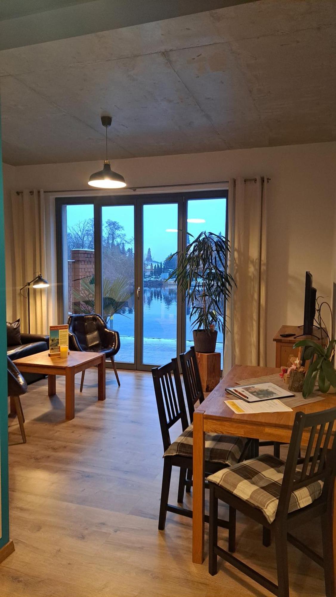 Ferienremise Apartment Brandenburg  Bagian luar foto